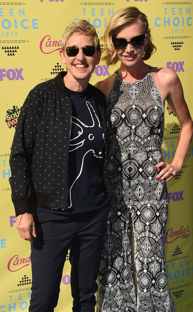 Ellen DeGeneres, Portia de Rossi, 2015 Teen Choice Awards Ellen DeGeneres, Portia de Rossi, 2015 Teen Choice Awards